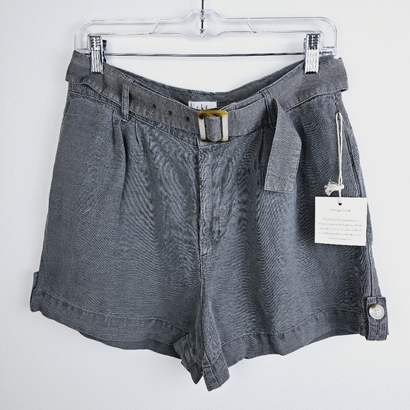 Nicole Miller Gray High Rise Linen Blend Shorts NWT, size 8 - Picture 1 of 10